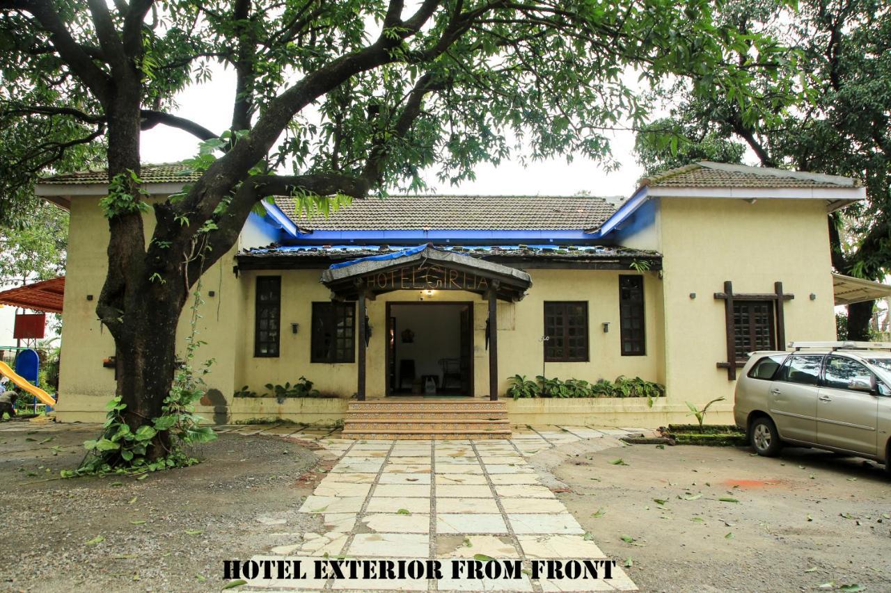 Hotel Girija Khandāla Exteriér fotografie